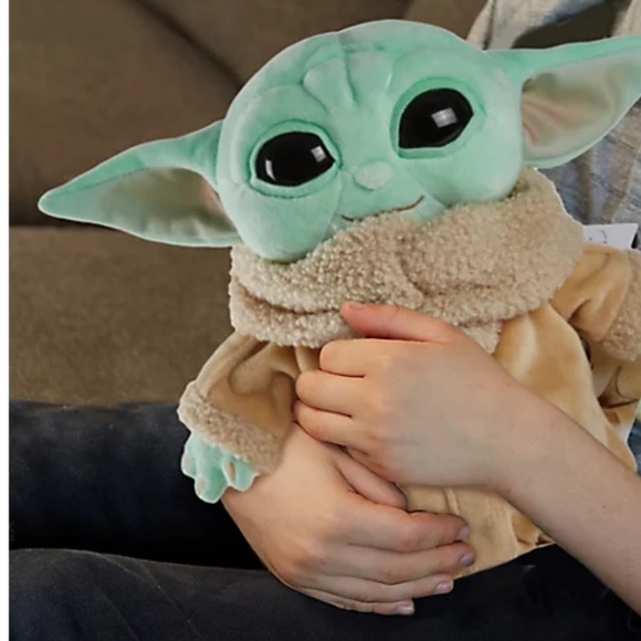 Mattel Star Wars The Child- 8" Plush Small Yoda Baby NWT - Picture 3 of 7
